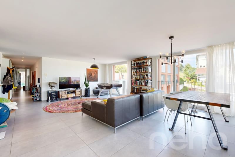 Moderne 5.5-Z-Wohnung mit Wintergarten an bester Lage in Pfäffikon SZ (12)