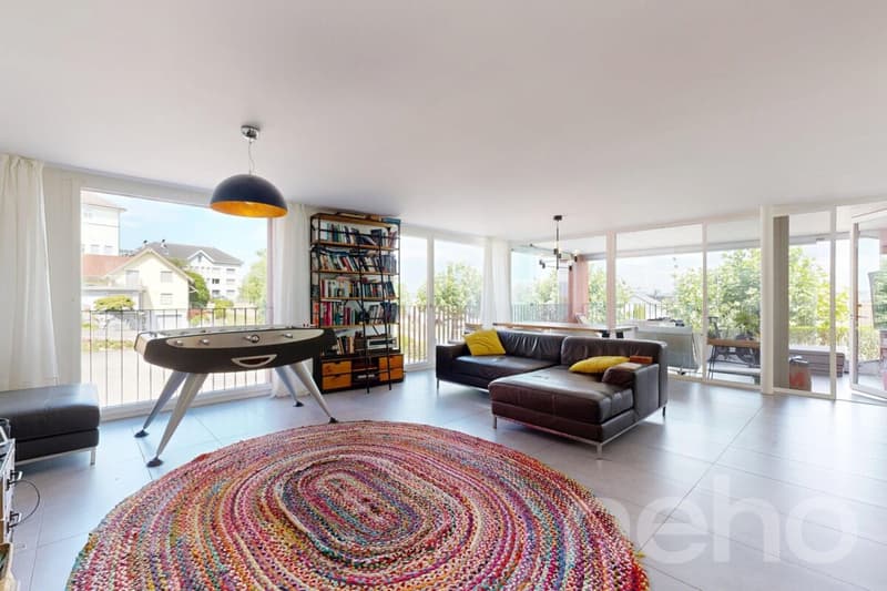 Moderne 5.5-Z-Wohnung mit Wintergarten an bester Lage in Pfäffikon SZ (3)