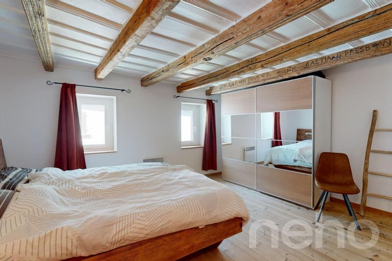 Maison villageoise à Martigny-Bourg ? duplex + studio (4)