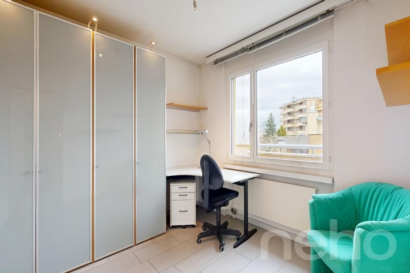 Attraktive 4.5-Zimmer-Attikawohnung mit sonnenverwöhnter Terrasse (11)