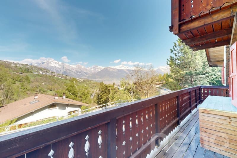 À 3 minutes de Nendaz ? Chalet rénové avec cachet et vue dégagée (7)