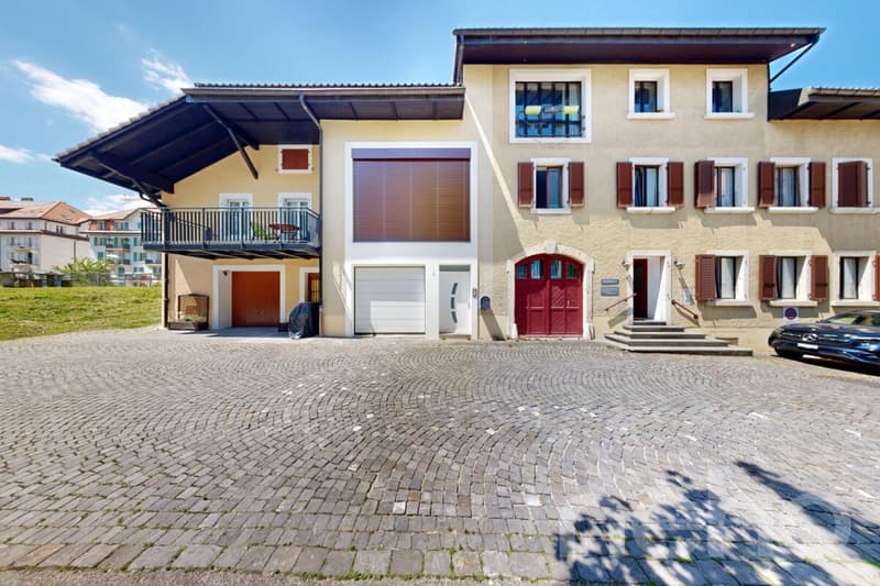 Splendide duplex de 6,5 pces (217 m²) ? Idéal pour les familles (1)