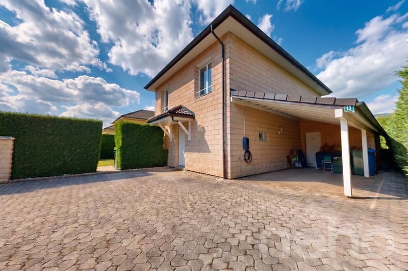 Superbe maison familiale parfaitement entretenue (2)