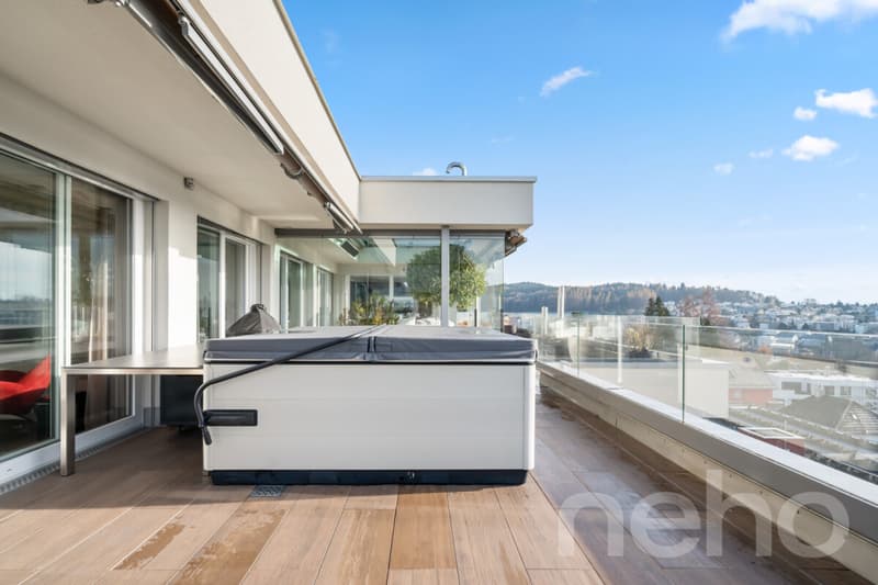 Exklusive Attika-Terrassenwohnung in Wil - Ruhe, Stil und Weitblick (11)