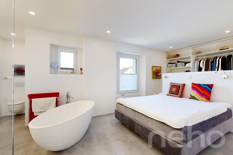 Triplex d'exception de 6,5 pièces avec sauna et jardin (9)