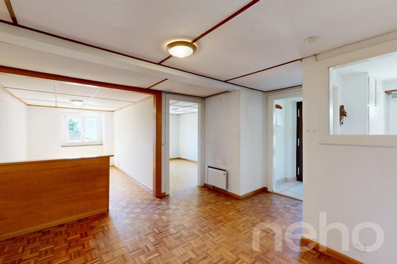Appartement 2.5 pièces à Erde ? Calme absolu et fort potentiel (12)