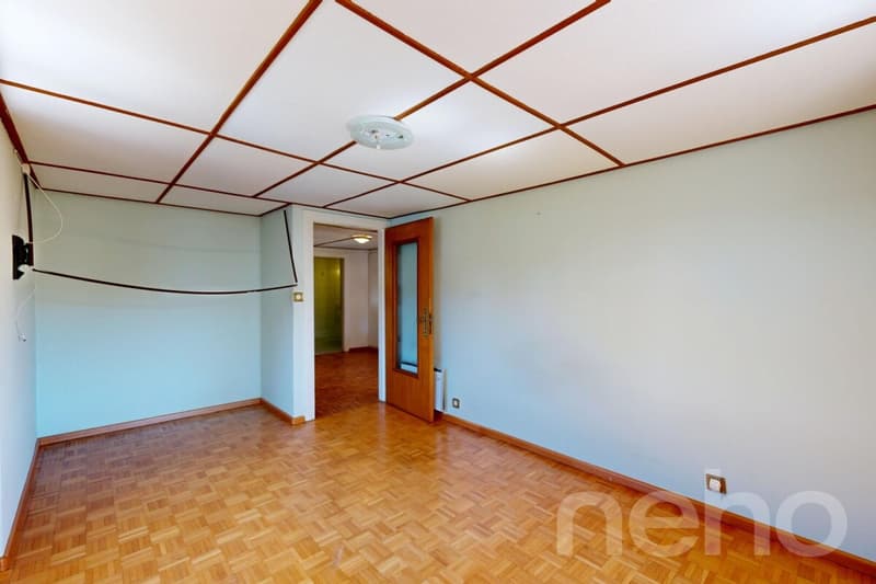 Appartement 2.5 pièces à Erde ? Calme absolu et fort potentiel (11)