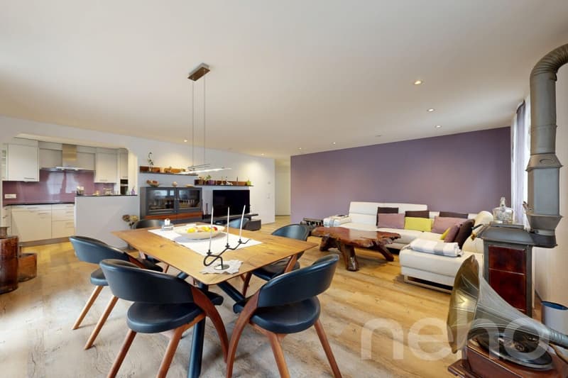 Moderne 4.5-Zimmer-Wohnung mit Balkon an zentraler Lage in Oberhasli (1)