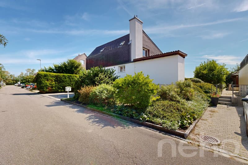 Zweifamilienhaus im Herzen von Studen (11)
