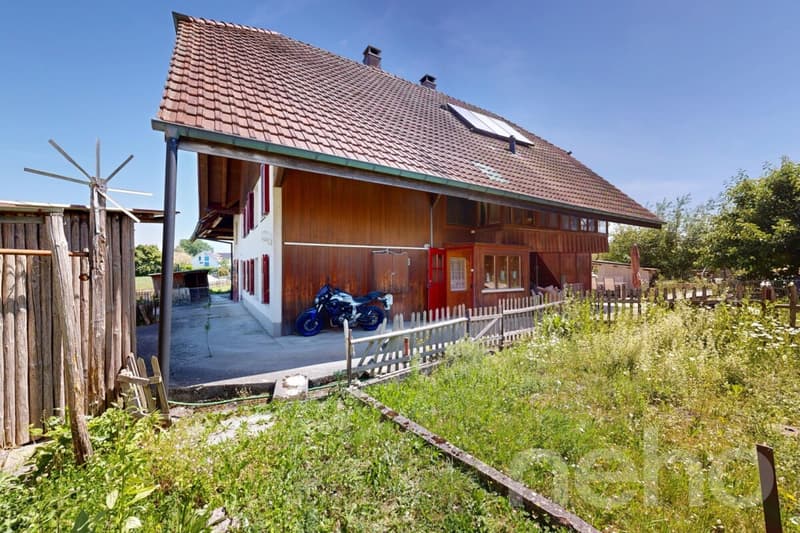 4 Zimmer Wohnung in Oekingen mit viel Potenzial (3)
