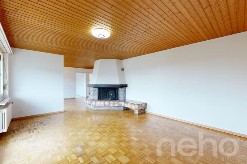 4-Zimmerwohnung im obersten Stock mit Balkon und Cheminée (3)
