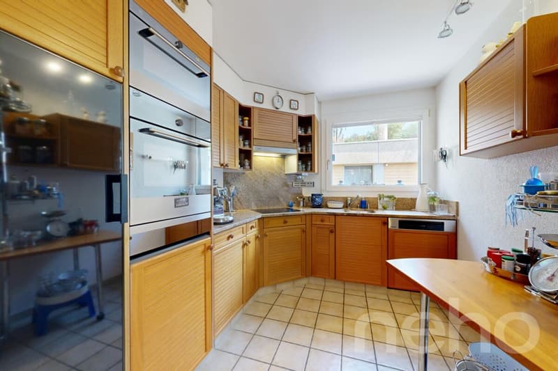 4.5 Zimmer Terrassenhaus mit Traumaussicht in Utzigen (7)