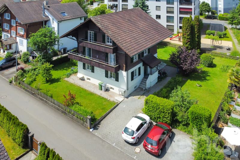 Wohnen mit Garten und viel Potenzial (3)