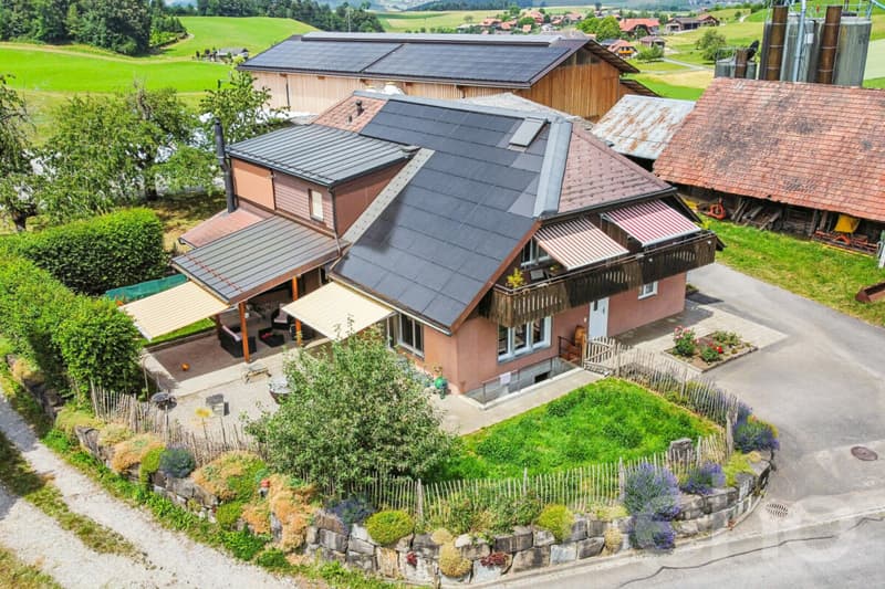 Modernisiertes Generationenhaus mit Weitblick in Gysenstein (3)