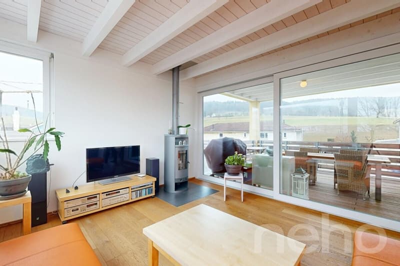 Einfamilienhaus mit vermieteter Werkhalle, PV-Anlage und Potenzial (5)