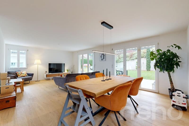 Modernes Zuhause mit hochwertigem Ausbau & gepflegtem Gartenparadies (3)