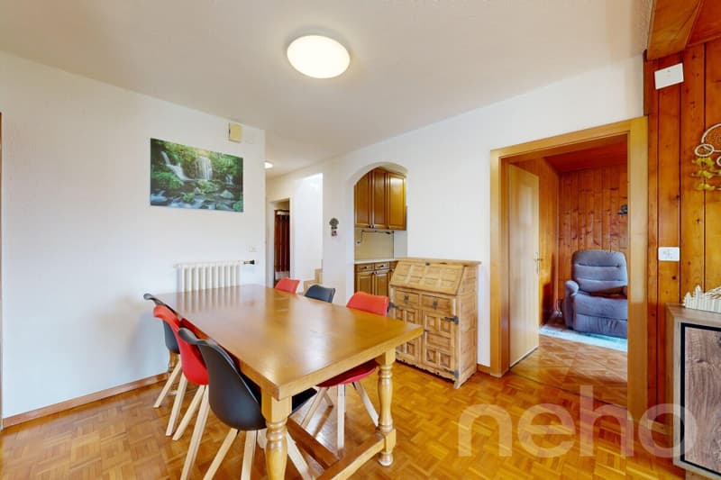 Duplex de 6.5 pièces avec balcon, garages à Savièse (1)