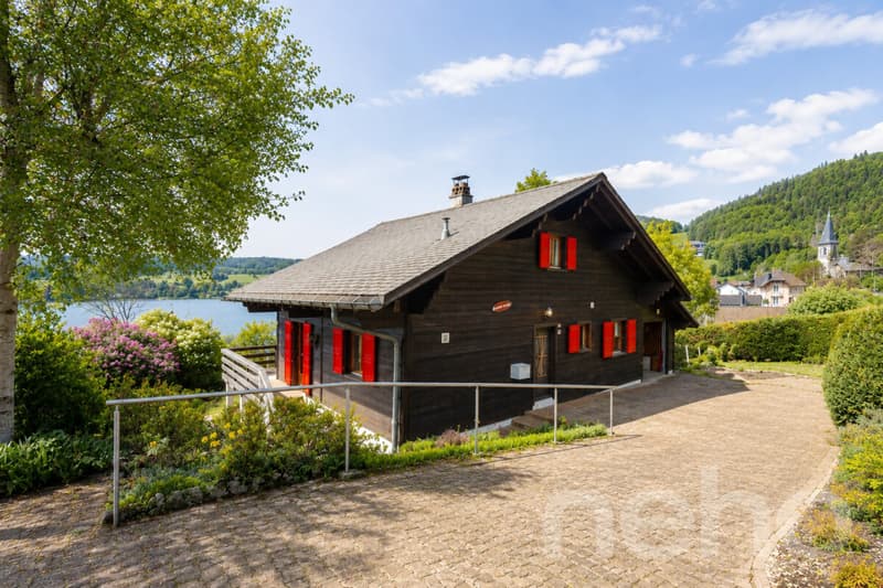 Le Pont: Superbe chalet individuel avec vue sur le lac de Joux (2)