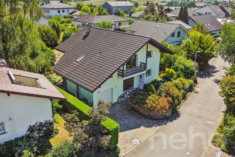 5.5-Zimmer-Einfamilienhaus mit grossem Grundstück in ruhiger Lage (1)