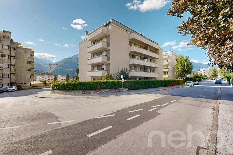 Spacieux 4,5 pièces au c?ur de Sierre avec trois balcons (10)