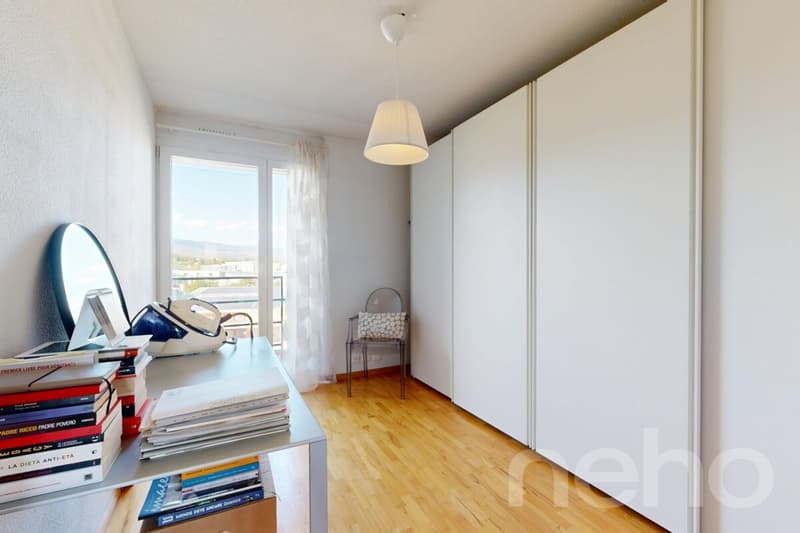 Un élégant attique familial avec rooftop panoramique (9)