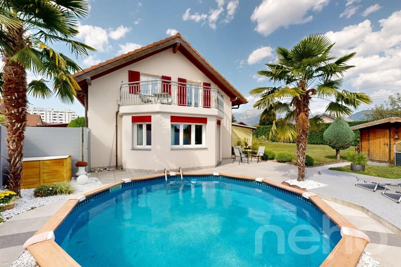 Maison individuelle rénovée avec piscine et jardin arboré à Collombey (1)