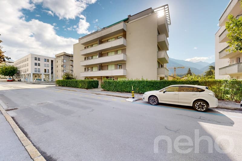 Spacieux studio au c?ur de Sierre avec balcon plein sud (8)