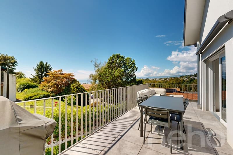 Duplex 4,5 pièces - jardin privatif et vue lac à Belmont-sur-Lausanne (3)