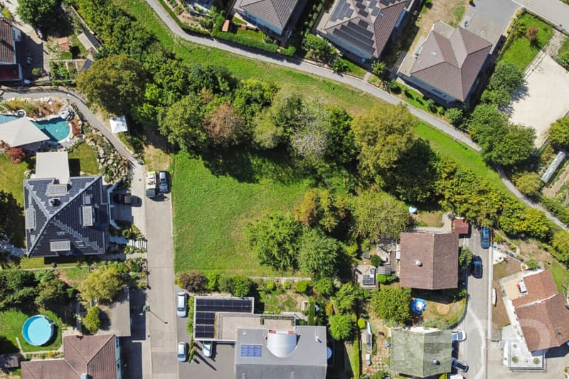 Grosszügiges Grundstück für Ihren Wohntraum in Villmergen (3)
