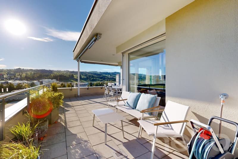 Traumhafte Attikawohnung mit Bergsicht und 58 m² Terrasse (12)