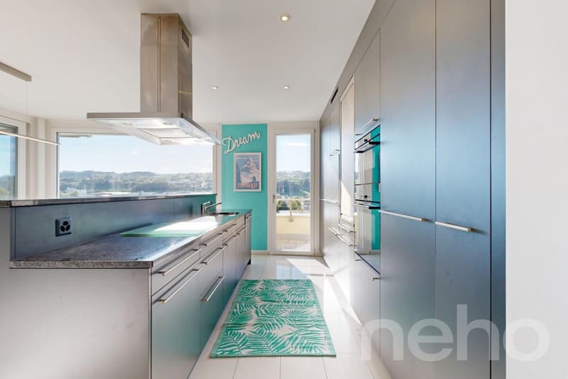 Traumhafte Attikawohnung mit Bergsicht und 58 m² Terrasse (3)