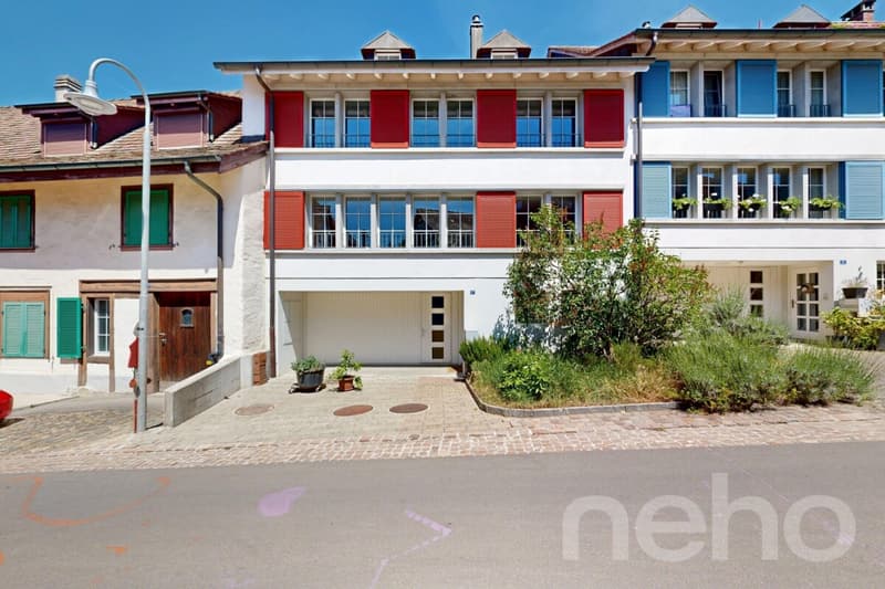 Helles Reihenhaus mit 250 m2 Wohnfläche und Garten in Buchthalen (1)