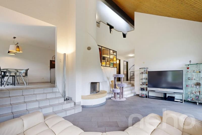 Villa in der Idylle mit Weitsicht auf die Berge (3)