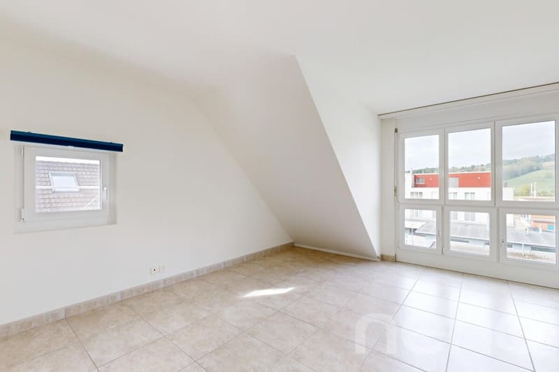 Zentrale 5-Zimmer-Maisonettewohnung in Bonstetten (10)