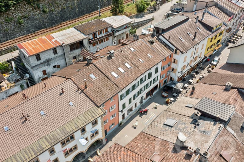 Maison villageoise à Martigny-Bourg ? duplex + studio (10)