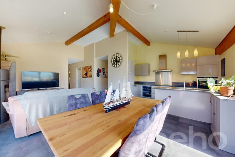 Appartement de 4.5 pièces au dernier étage avec vue sur les montagnes (12)
