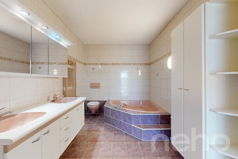Grosszügige 5.5-Zimmer Terrassenwohnung in Düdingen (9)