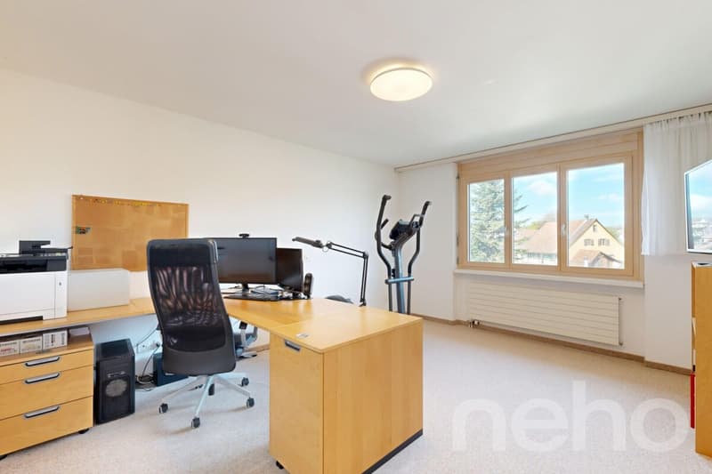 Schöne 6,5-Zimmer-Maisonette-Dachwohnung mit Terrassen und Aussicht (7)