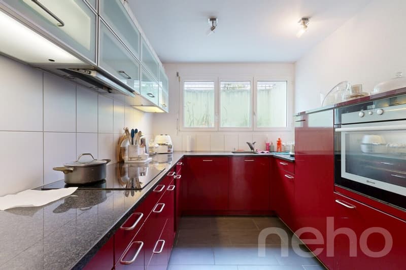 4.5-Zimmer-Doppeleinfamilienhaus mit Garten, Terrasse & Weitsicht (7)