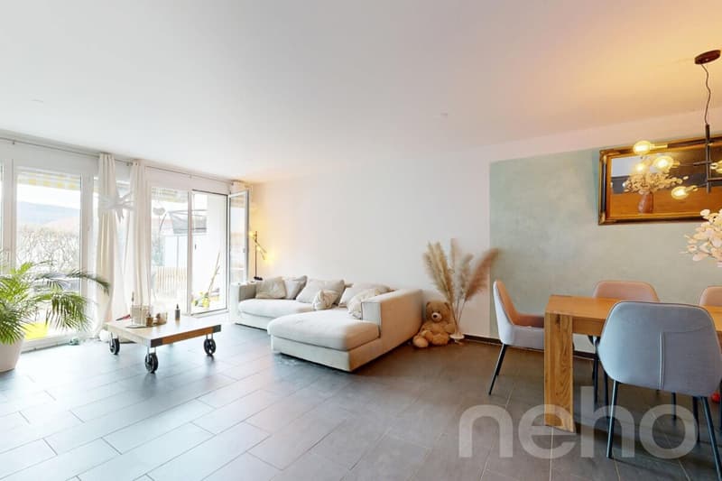 4.5-Zimmer-Doppeleinfamilienhaus mit Garten, Terrasse & Weitsicht (3)