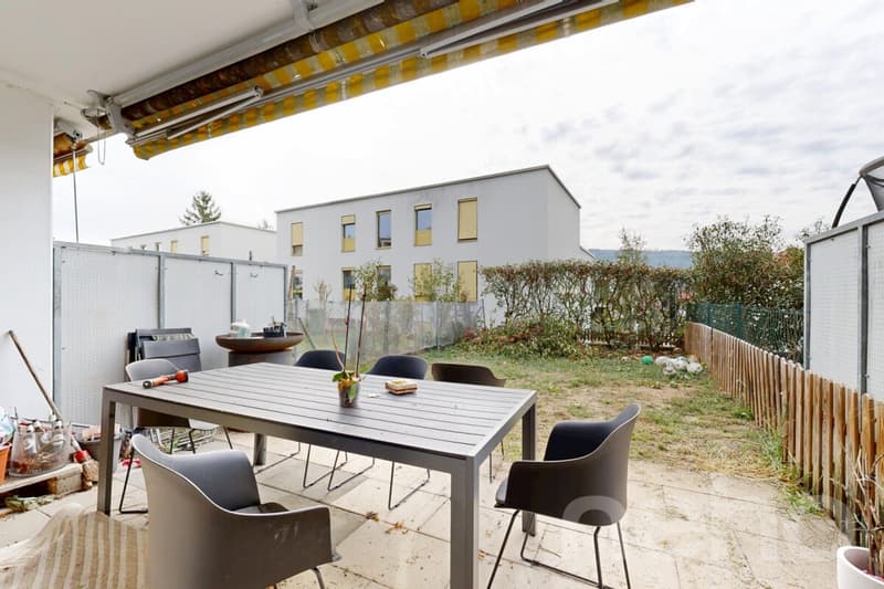 4.5-Zimmer-Doppeleinfamilienhaus mit Garten, Terrasse & Weitsicht (11)