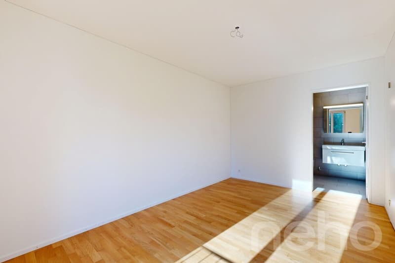 Lichtdurchflutete 3.5-Zimmer-Wohnung in Zürich (10)