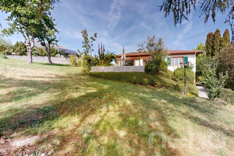 Maison individuelle avec grand jardin à Carrouge(Vaud) (9)