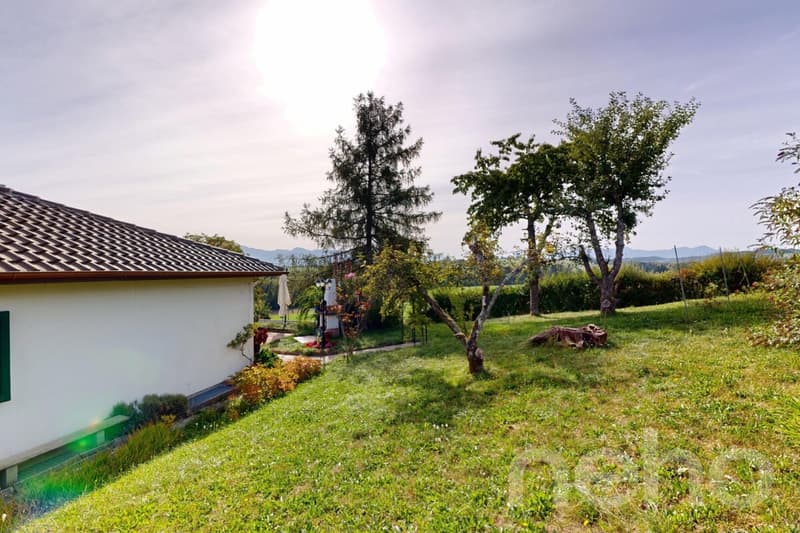 Maison individuelle avec grand jardin à Carrouge(Vaud) (10)