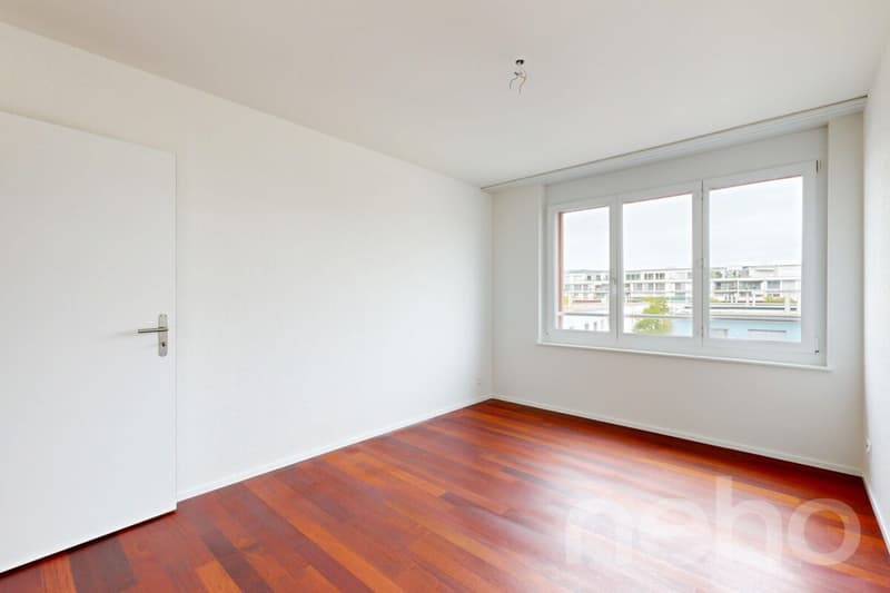 Licht, Raum & Wohnkomfort ? grosszügige 4.5-Zimmer-Wohnung (9)