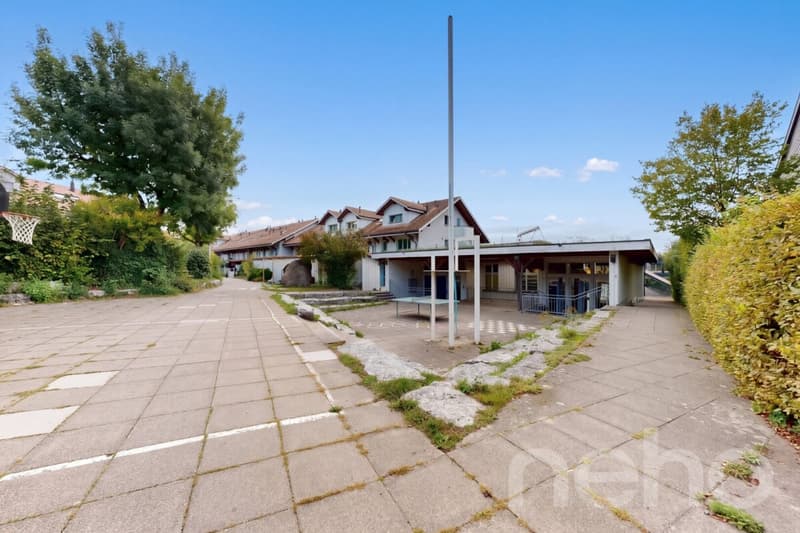 4-Zimmer-Duplexwohnung mit Terrasse und Cheminée (12)