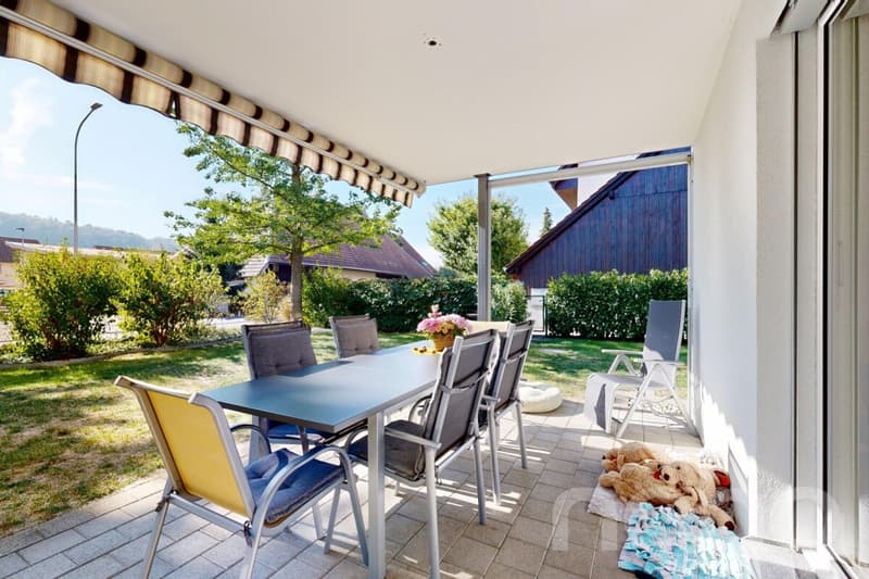 4.5-Zimmerwohnung mit Garten, Terrassen und viel Privatsphäre (12)