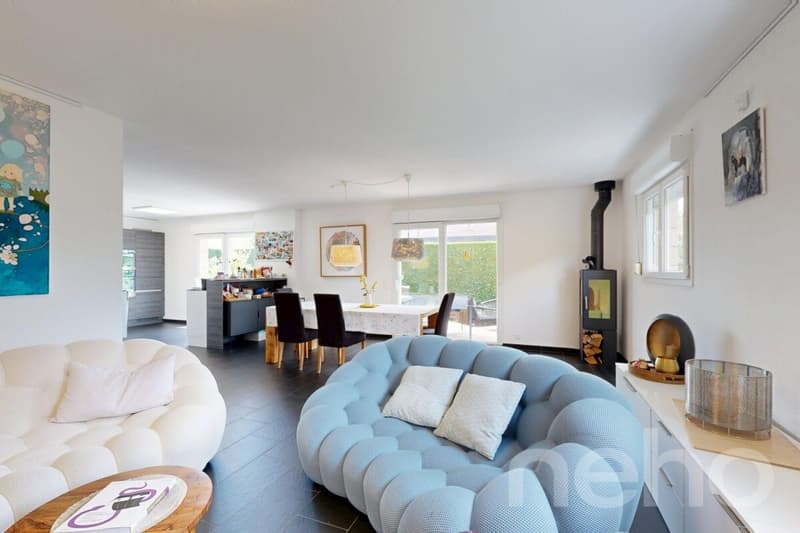 Superbe maison familiale parfaitement entretenue (3)