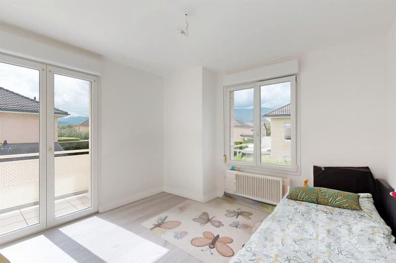 Superbe maison familiale parfaitement entretenue (12)
