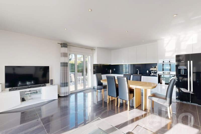 Belle Maison individuelle de 4.5 pièces entièrement rénovée (3)